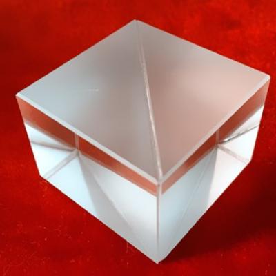 Dichroic prism